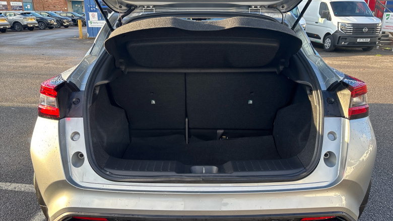 Nissan Juke 1.0 DiG-T Acenta Premium 5dr Petrol Hatchback